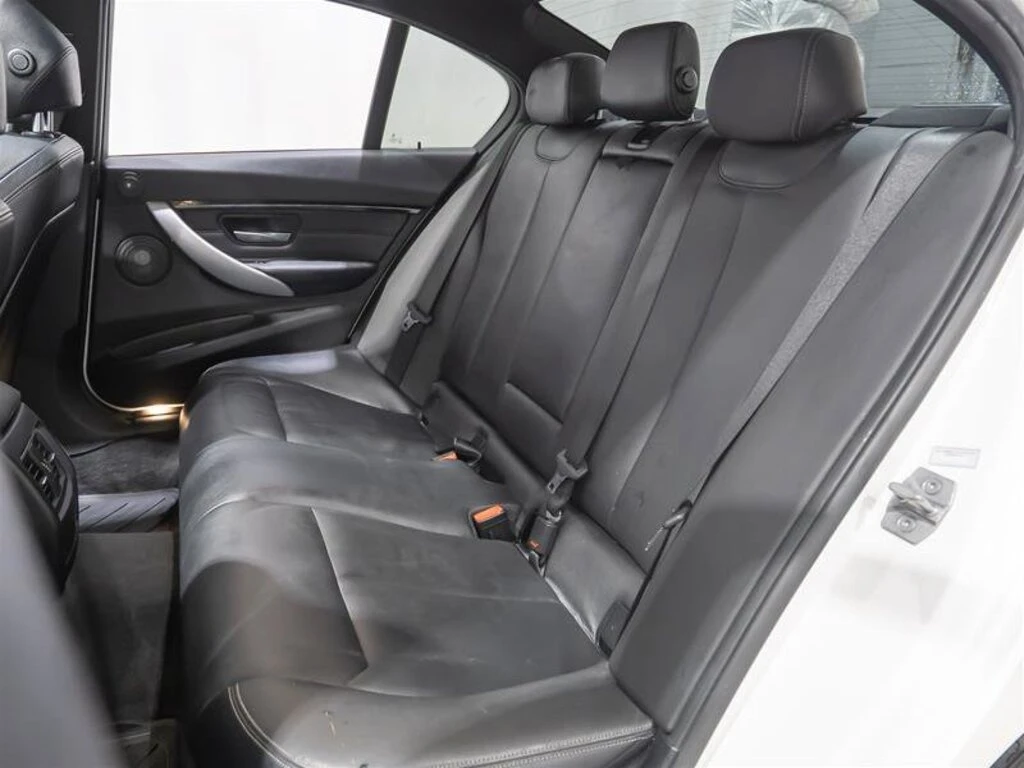 BMW 340 * 340i xDrive Premium Package Essential 6 Speed *  | Mobile.bg � ����������� 15