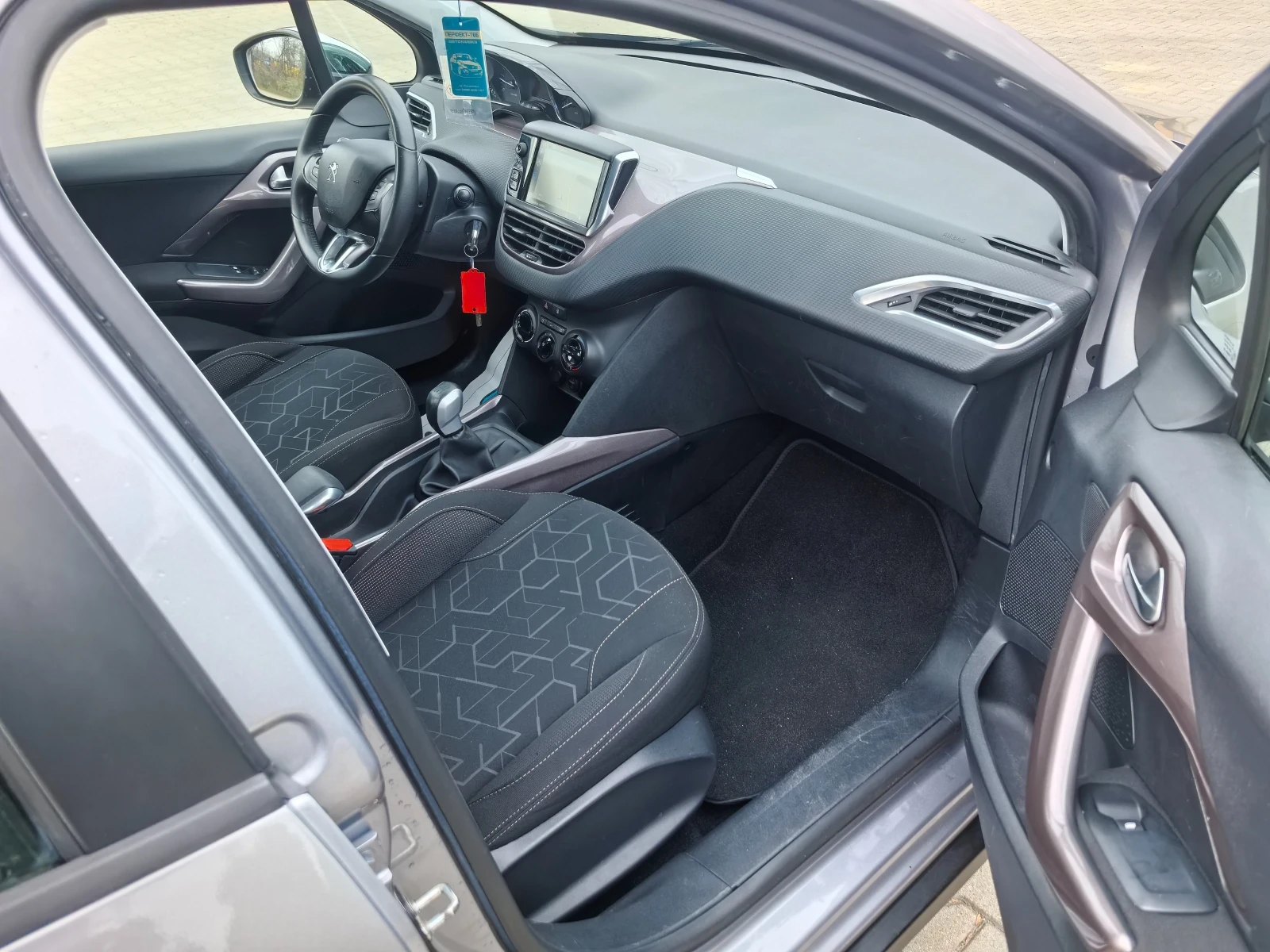 Peugeot 2008 1.6HDI ���������  | Mobile.bg � ����������� 9