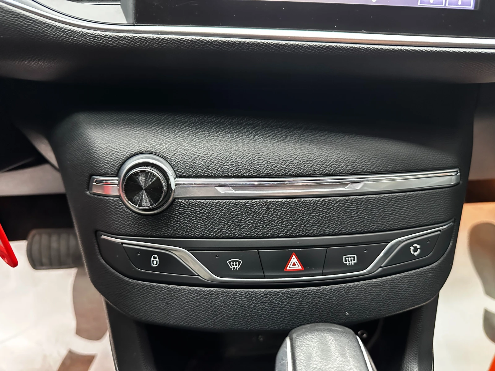 Peugeot 308 GT Line/2.0hdi/ГАРАНЦИЯ/БАРТЕР/ЛИЗИНГ/КОМЕНТАР, снимка 14 - Автомобили и джипове - 53086933