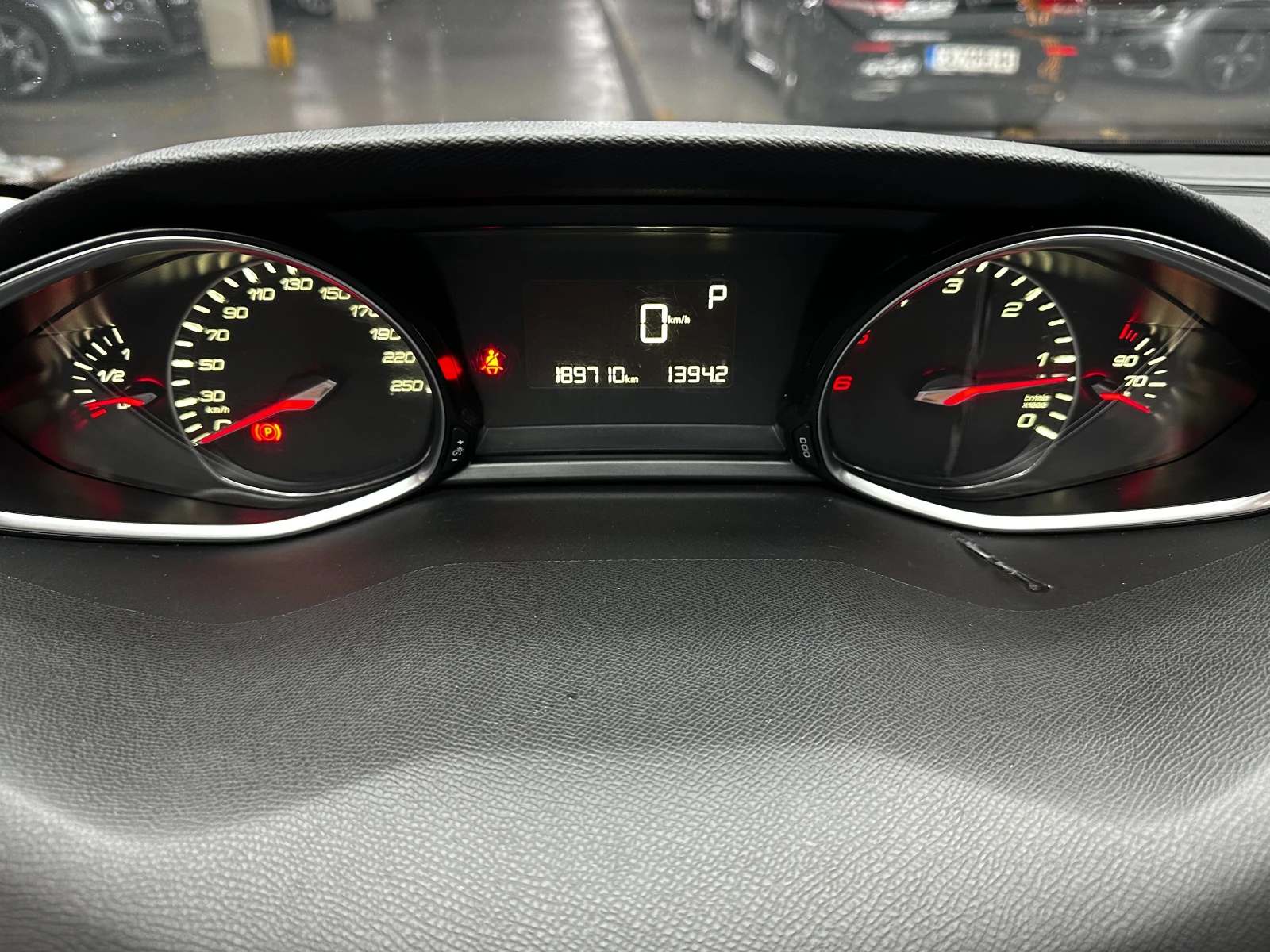 Peugeot 308 GT Line/2.0hdi/ГАРАНЦИЯ/БАРТЕР/ЛИЗИНГ/КОМЕНТАР, снимка 13 - Автомобили и джипове - 53086933
