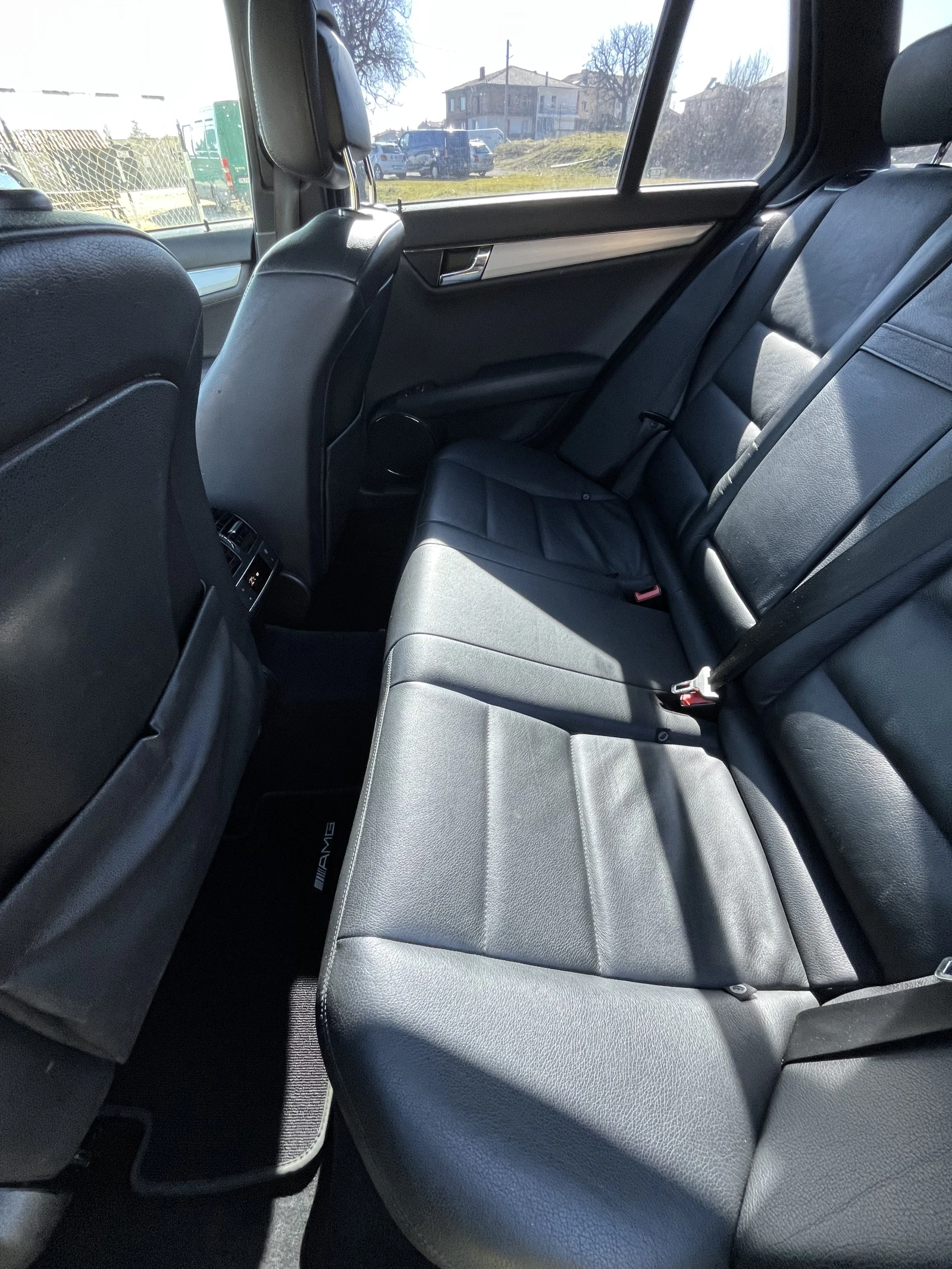 Mercedes-Benz C 220 AMG / ������ / ������ / �������� ������� | Mobile.bg � ����������� 12