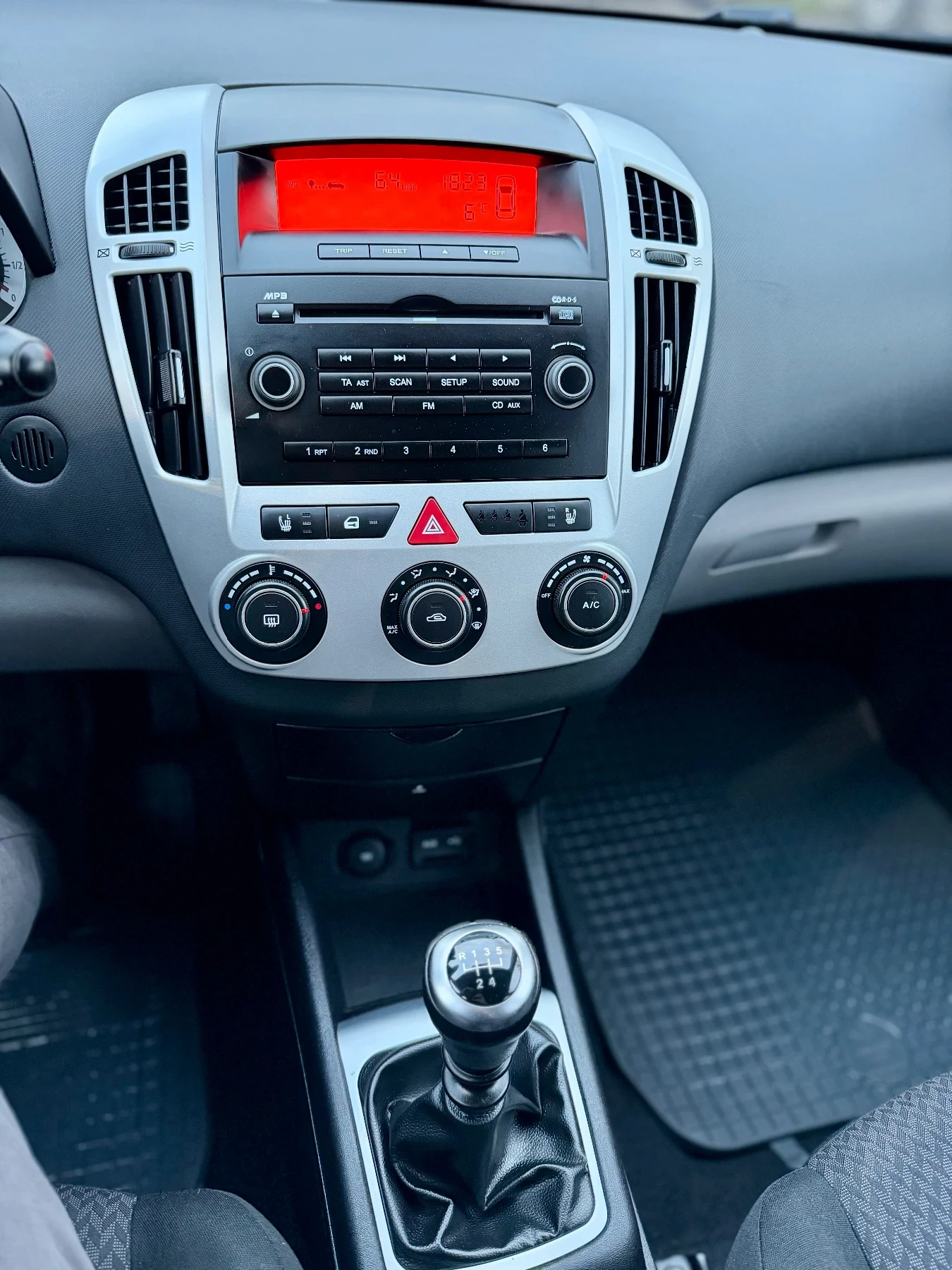 Kia Ceed  - изображение 9