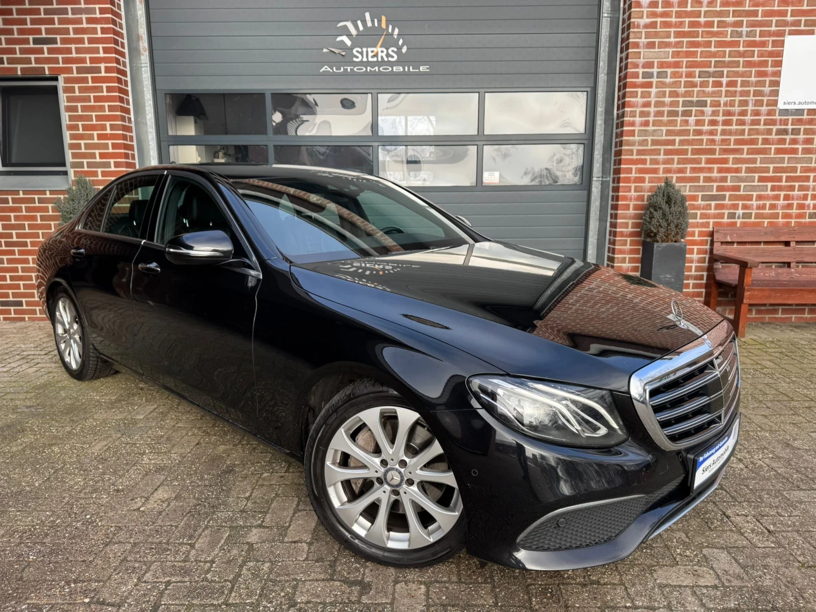 Mercedes-Benz E 350 350d NAVI/BURMASTUR/DIGITAL - изображение 3