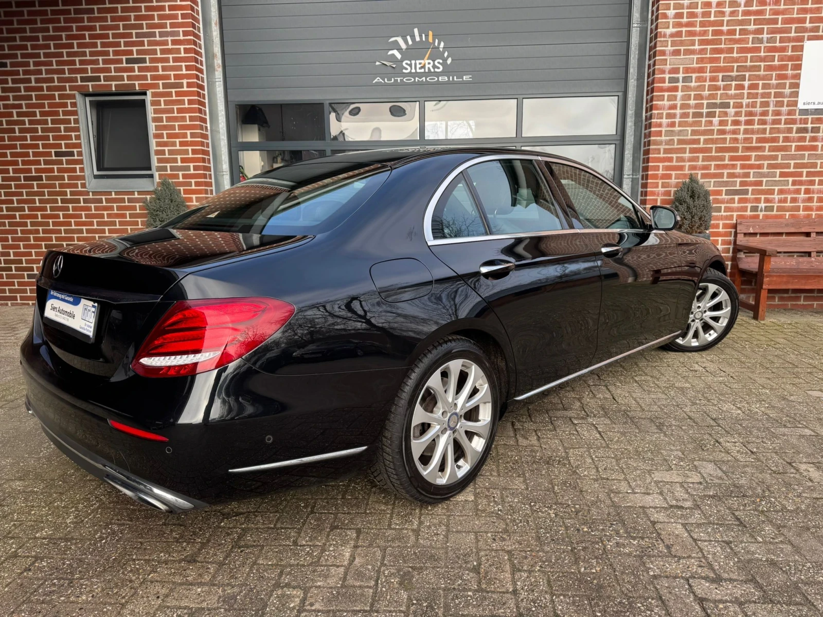 Mercedes-Benz E 350 350d NAVI/BURMASTUR/DIGITAL - изображение 4