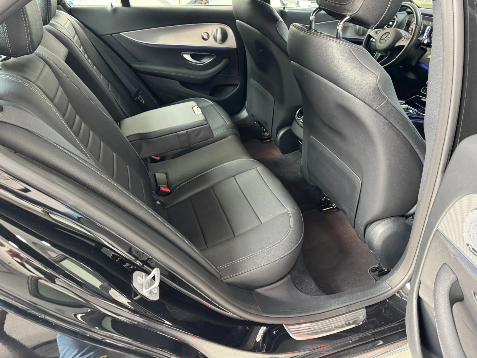 Mercedes-Benz E 350 350d NAVI/BURMASTUR/DIGITAL - изображение 10