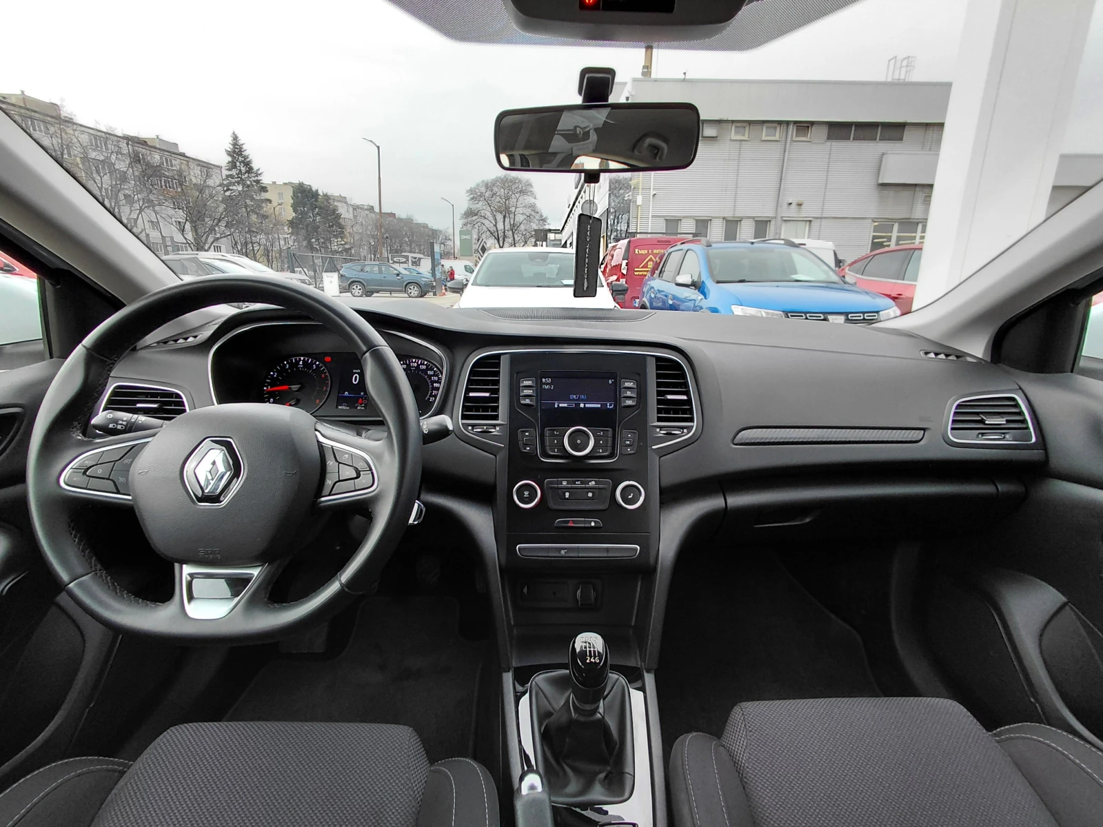 Renault Megane 1.0TCe/115�.�/Life | Mobile.bg � ����������� 11