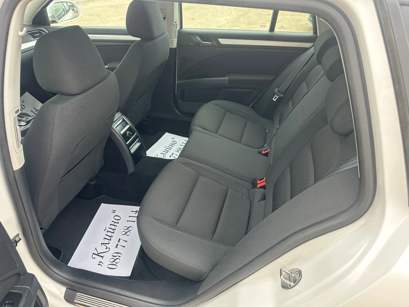 Skoda Superb Facelift!DSG!2.0tdi-140к.с.!Euro5!Xenon, снимка 14 - Автомобили и джипове - 54008439