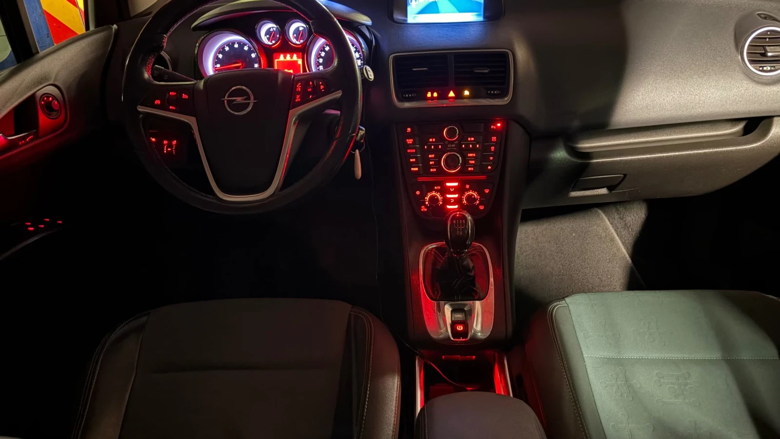 Opel Meriva 1.4 16v 120к.с. , снимка 13 - Автомобили и джипове - 54048672