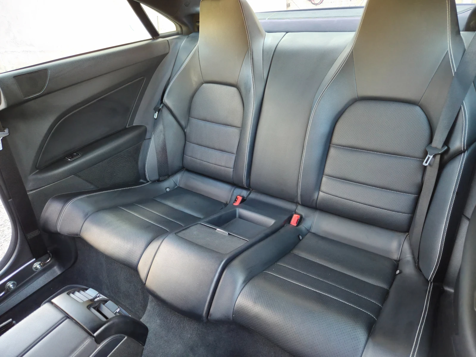 Mercedes-Benz E 350, снимка 10 - Автомобили и джипове - 54190920