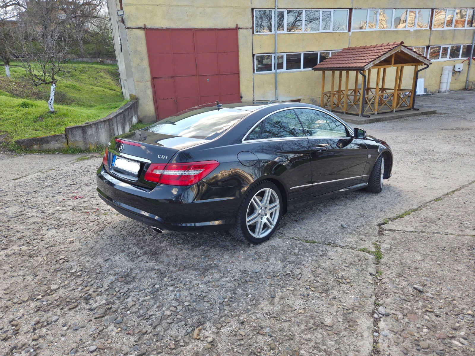 Mercedes-Benz E 350, снимка 6 - Автомобили и джипове - 54190920
