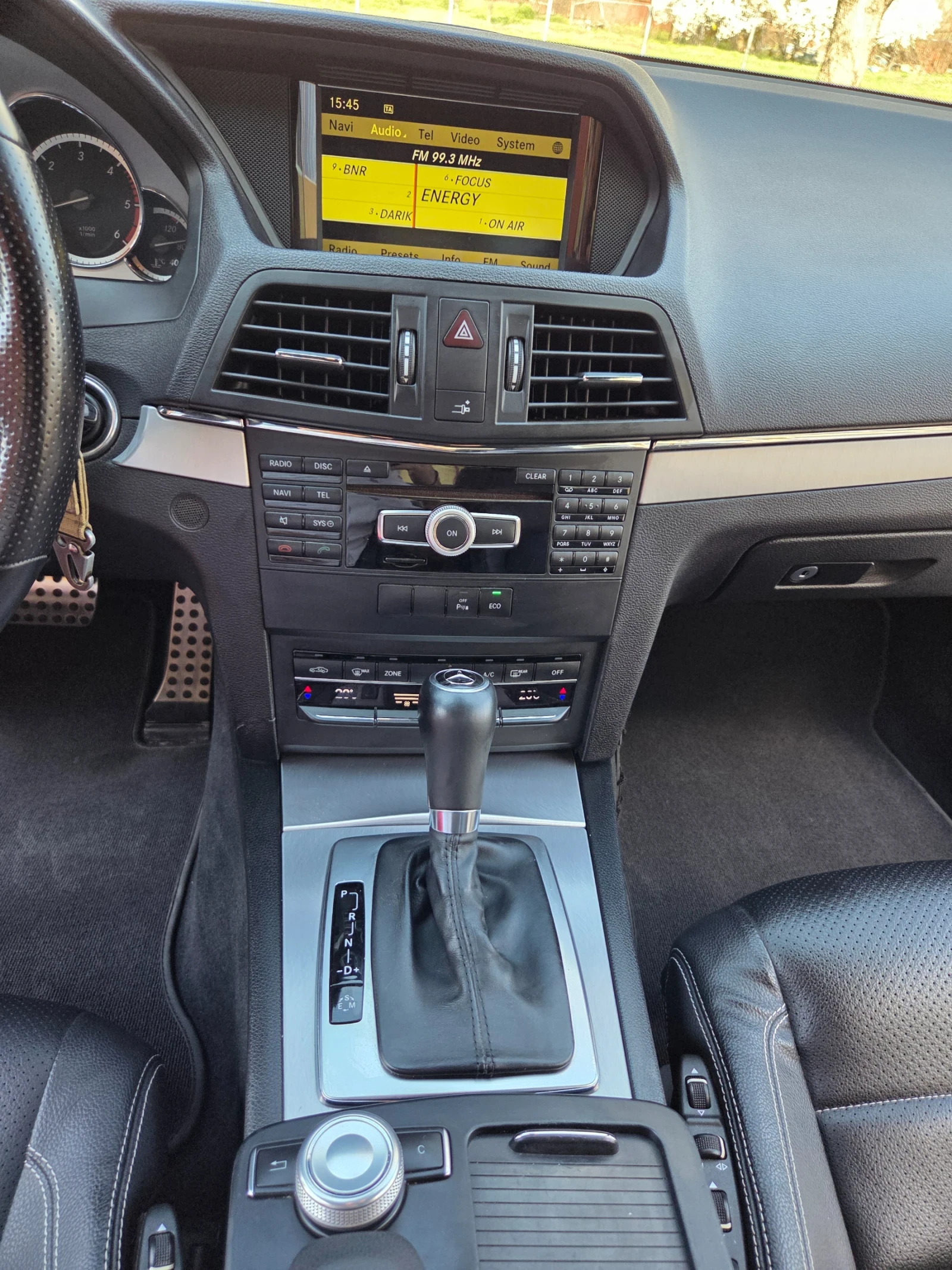 Mercedes-Benz E 350, снимка 14 - Автомобили и джипове - 54190920