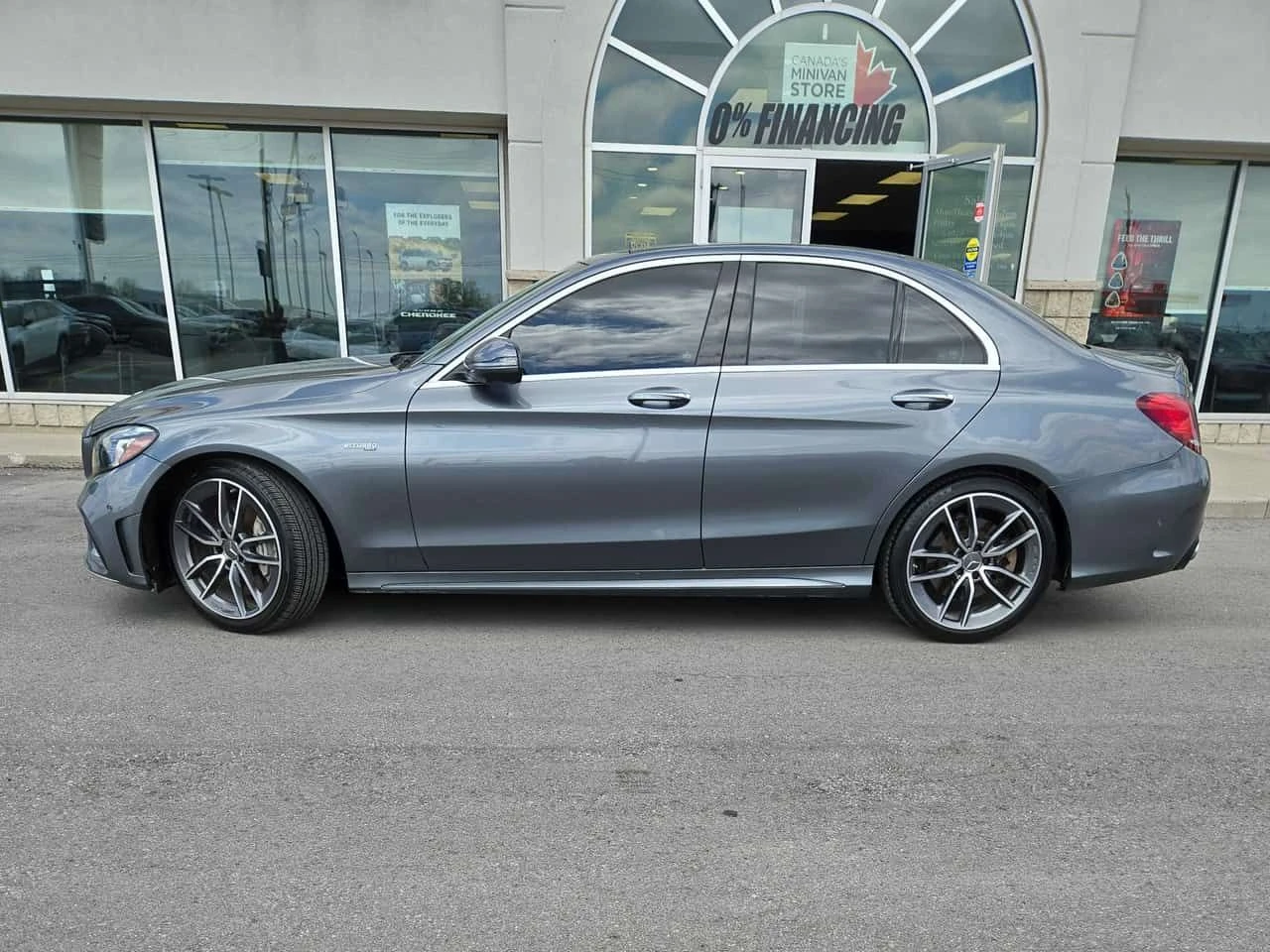 Mercedes-Benz C 43 AMG 4MATIC/ПАНОРАМА/360 КАМЕРИ/ДИСТРОНИК, снимка 3 - Автомобили и джипове - 54347950