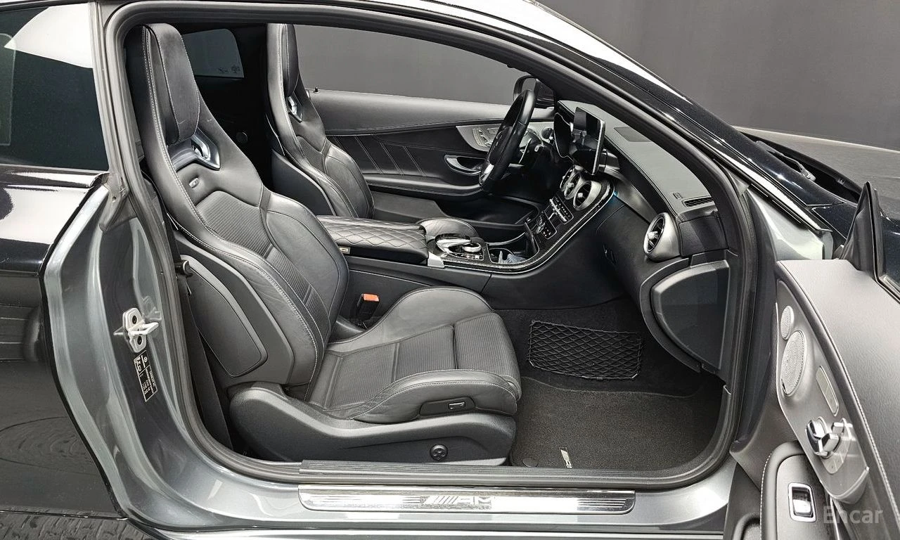 Mercedes-Benz C 63 AMG BURMESTER* ХЕДЪП* 360КАМЕРА* ПАНОРАМА* , снимка 13 - Автомобили и джипове - 54417516