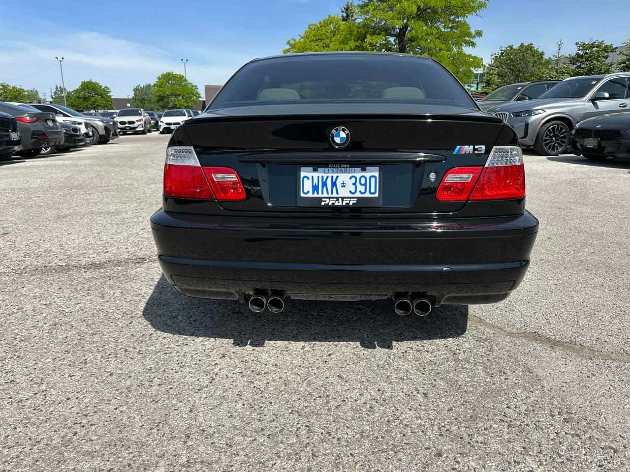 BMW M3 Individual CARFAX, снимка 3 - Автомобили и джипове - 54874314