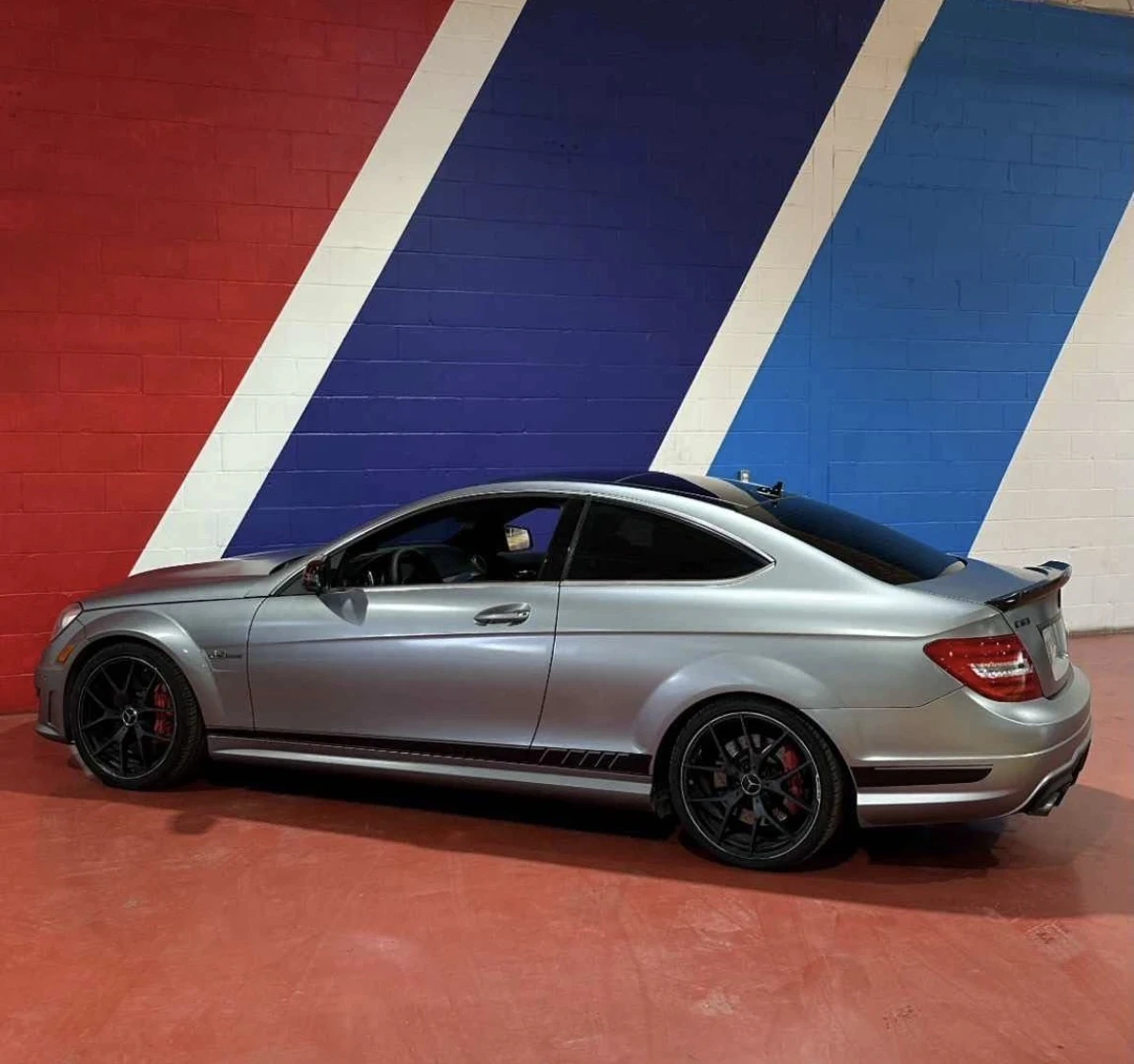 Mercedes-Benz C 63 AMG 507 EDITION * 2015 * CARFAX * СЕРВИЗНА ИСТОРИЯ * , снимка 3 - Автомобили и джипове - 54998068