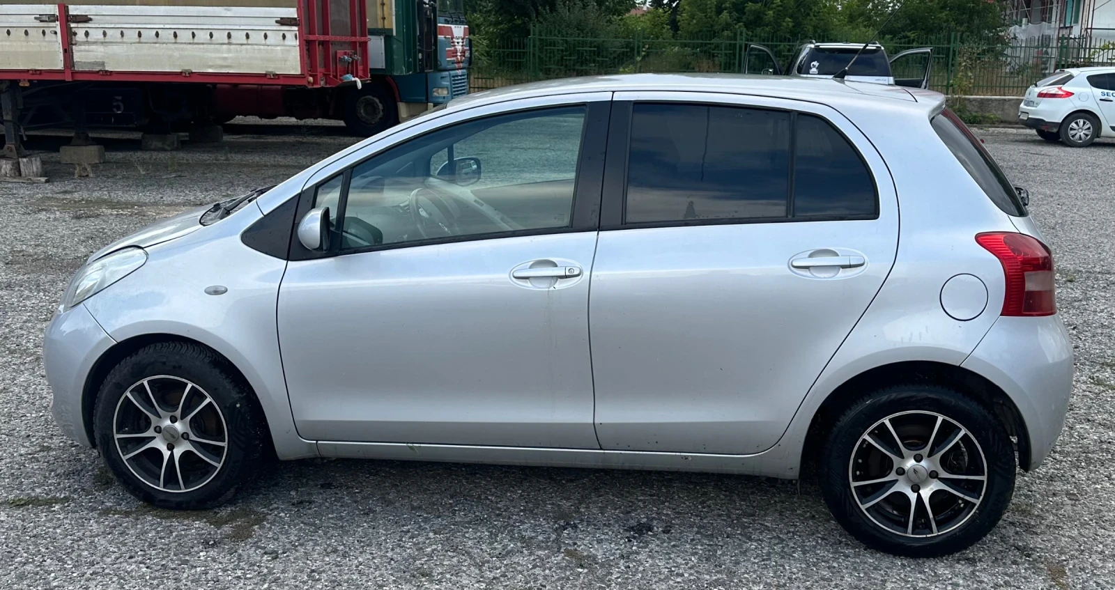 Toyota Yaris, снимка 4 - Автомобили и джипове - 55266966