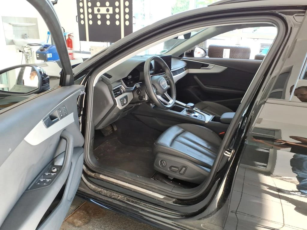 Audi A4 Avant 40TDI Leather LED Navi, снимка 5 - Автомобили и джипове - 56651311