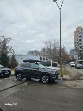 Jeep Compass НАПЪЛНО ОБСЛУЖЕН , ПЕРФЕКТНО СЪСТОЯНИЕ - 31000 лв. - 17449758 | Car24.bg