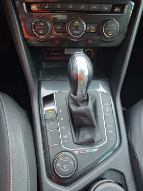 VW Tiguan 2.0TDI 4MOTION 190hp DSG - 41000 лв. - 11706027 5