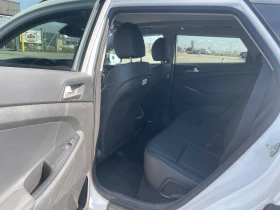 Hyundai Tucson Luxury    | Mobile.bg    15