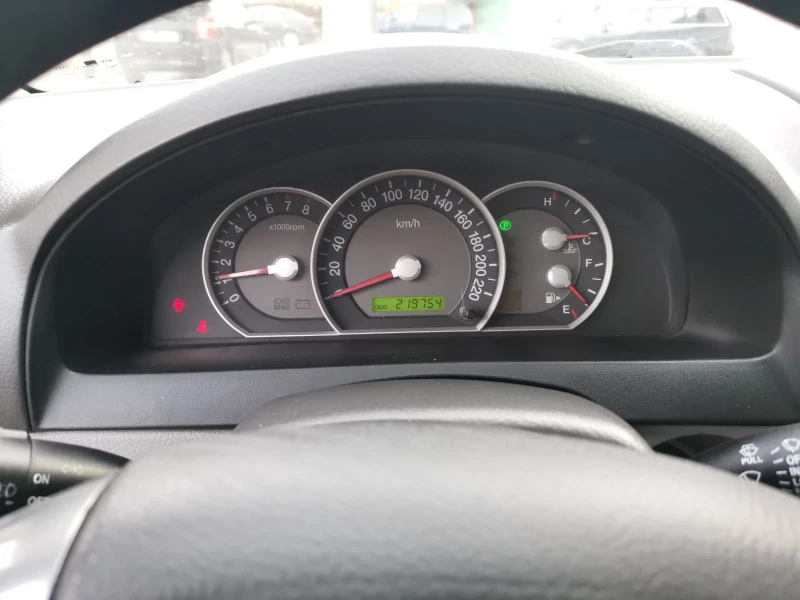 Kia Sorento 3.3 V6 AVTOMAT GAZ , снимка 14 - Автомобили и джипове - 48897718