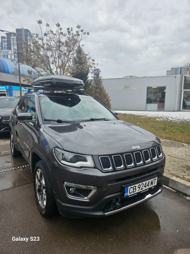 Jeep Compass НАПЪЛНО ОБСЛУЖЕН , ПЕРФЕКТНО СЪСТОЯНИЕ, снимка 4 - Автомобили и джипове - 49286828