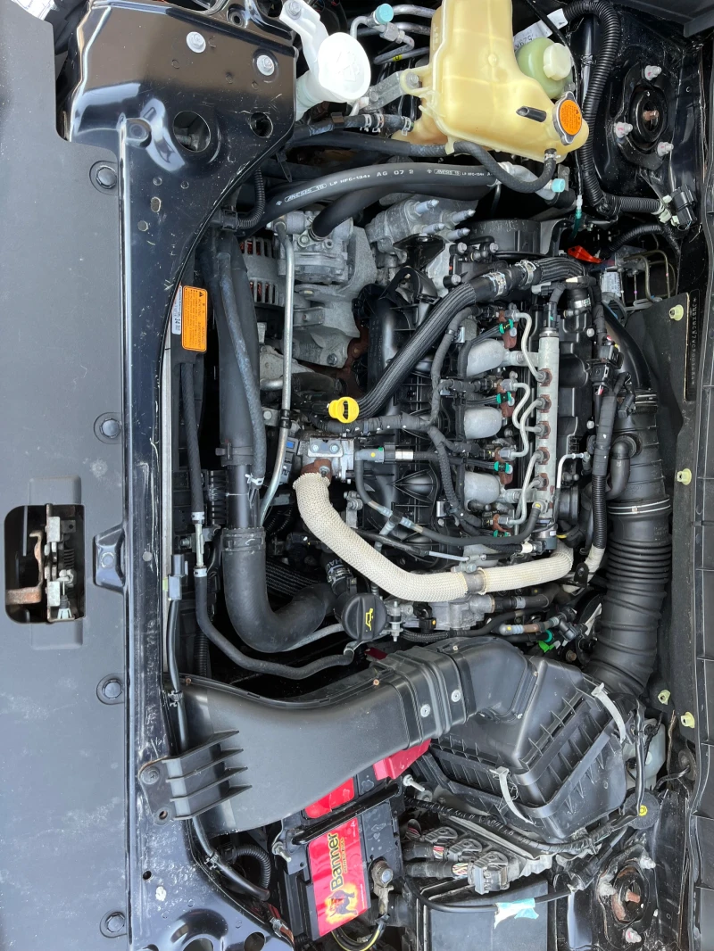 Mitsubishi Outlander 2, 2 DID.4WD, снимка 16 - Автомобили и джипове - 50947113