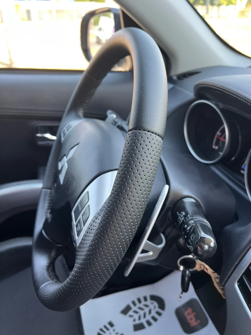 Mitsubishi Outlander 2, 2 DID.4WD, снимка 10 - Автомобили и джипове - 50947113