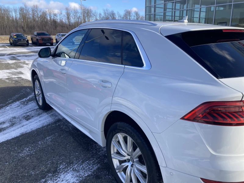 Audi Q8 PРOGRESSIVE* 8ZF* DISTRONIK* PANO* KEYLESS* МЪРТВА, снимка 4 - Автомобили и джипове - 53475903