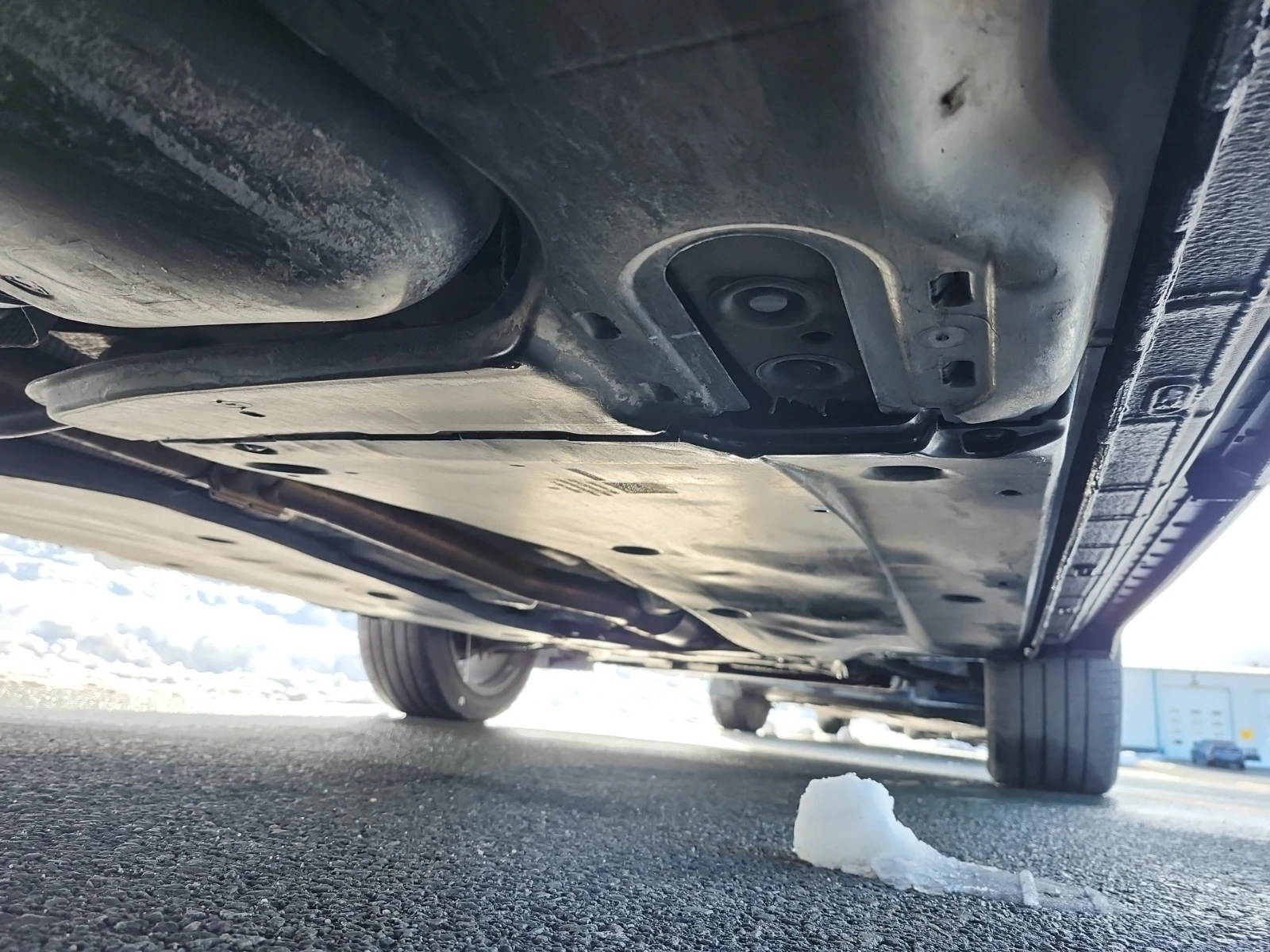 VW Tiguan 2.0L| BLACK EDITION| CARFAX| 2 �����| PANORAMA| |  | Mobile.bg � ����������� 15