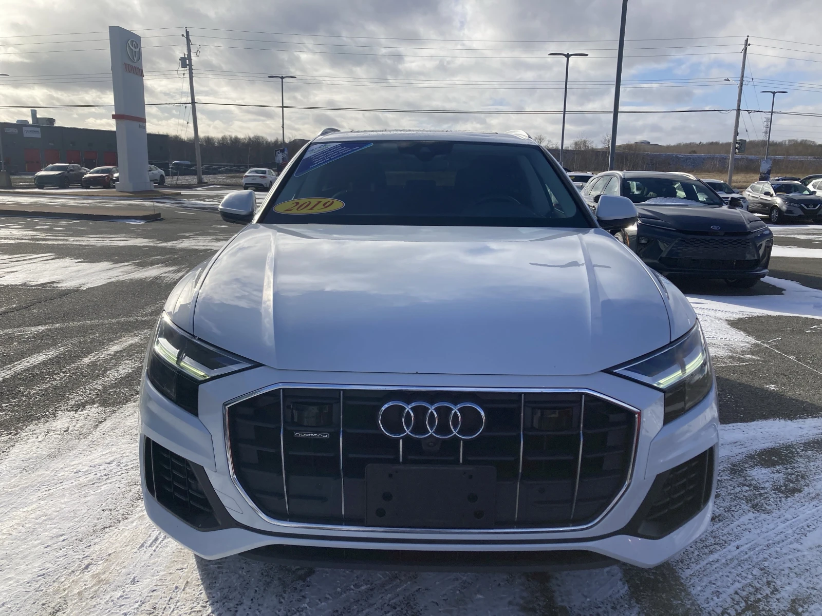 Audi Q8 P�OGRESSIVE* 8ZF* DISTRONIK* PANO* KEYLESS* ������ | Mobile.bg � ����������� 1