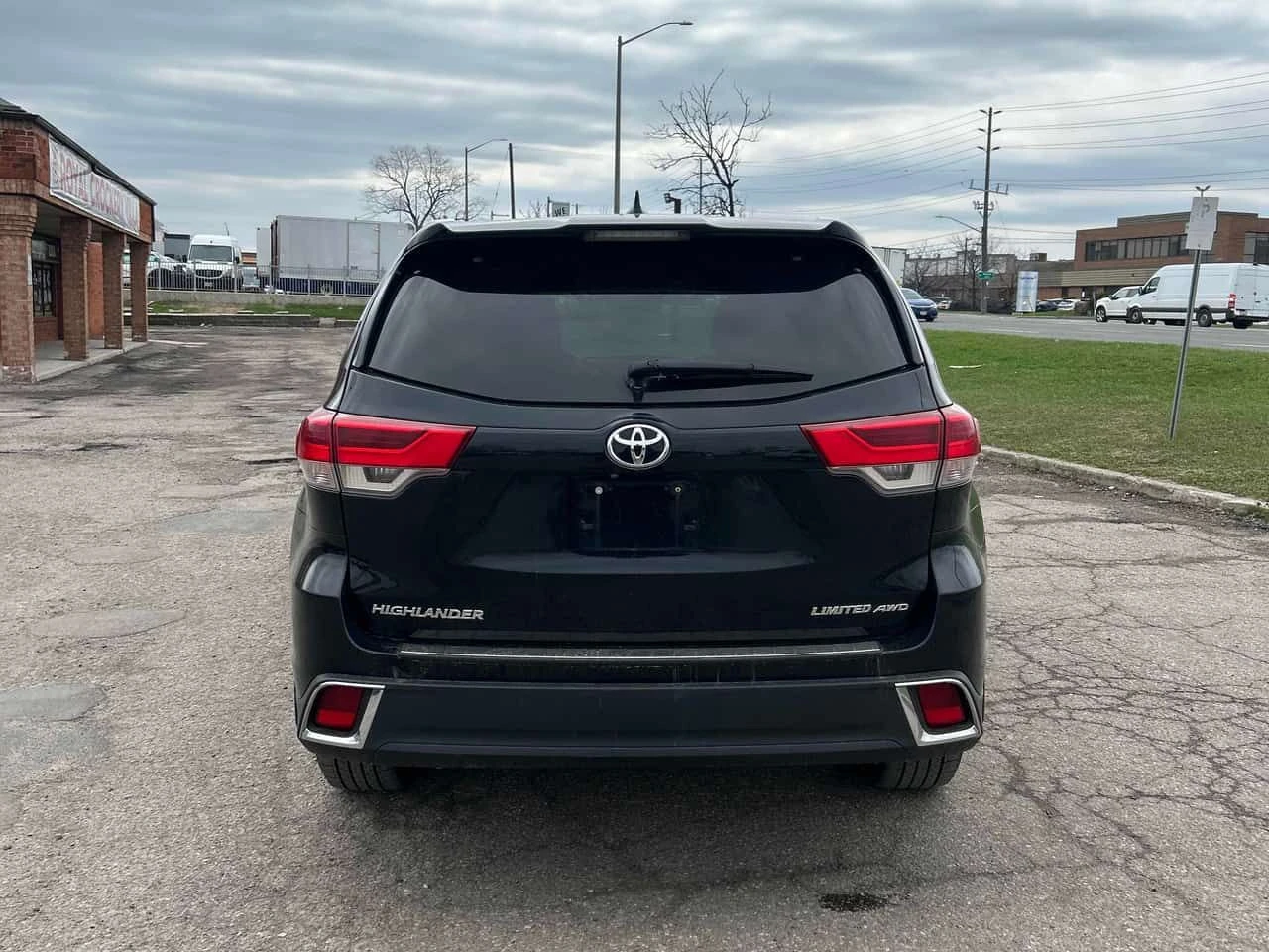 Toyota Highlander | Limited | ПАНОРАМА |  ДВА КЛЮЧА | ПОДГРЕВ | , снимка 3 - Автомобили и джипове - 54425118