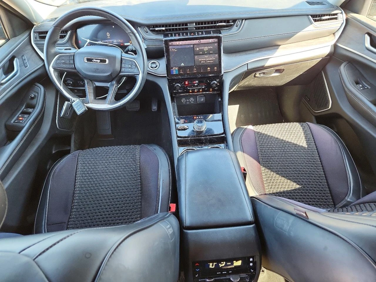 Jeep Grand cherokee 3.6l L Limited, снимка 8 - Автомобили и джипове - 54429425