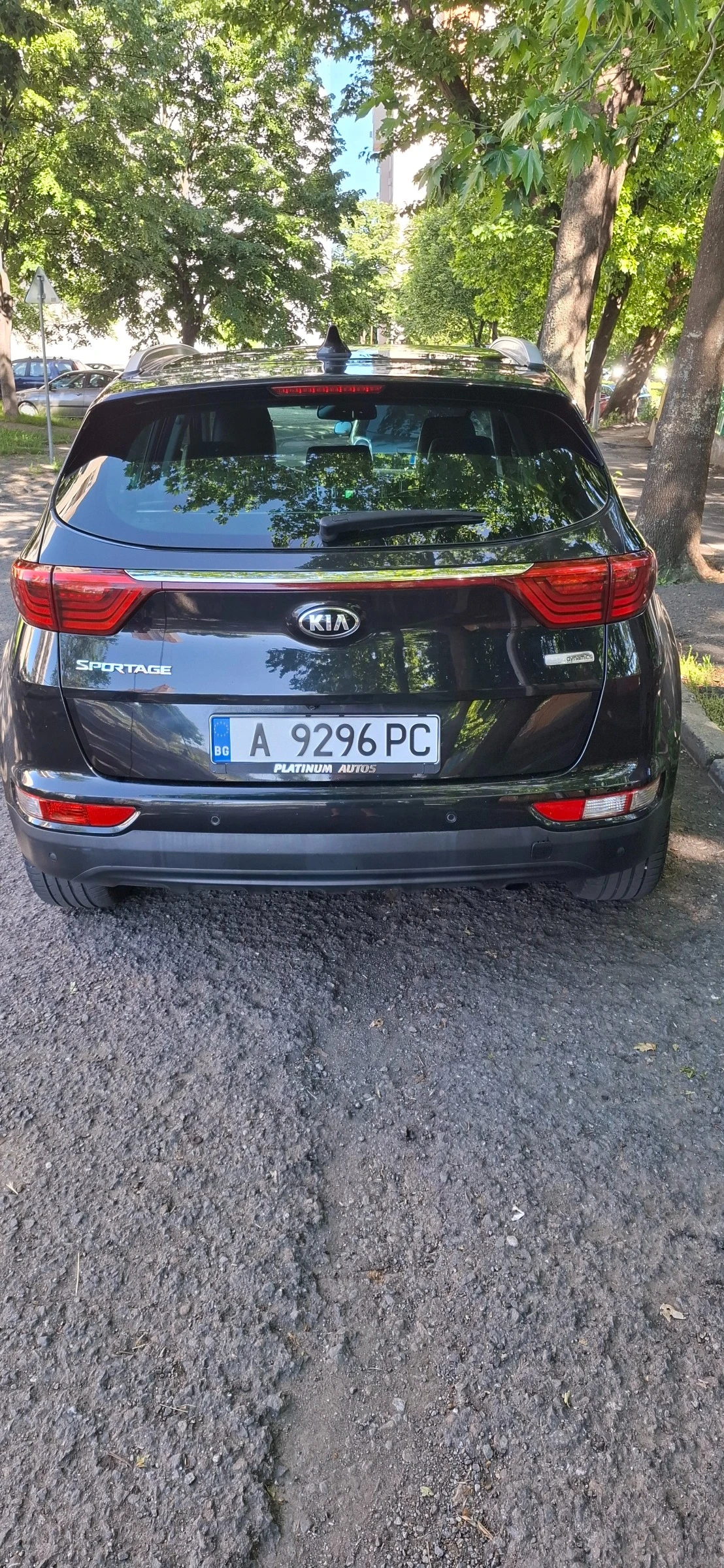 Kia Sportage 1, 7crdi, снимка 3 - Автомобили и джипове - 54681526