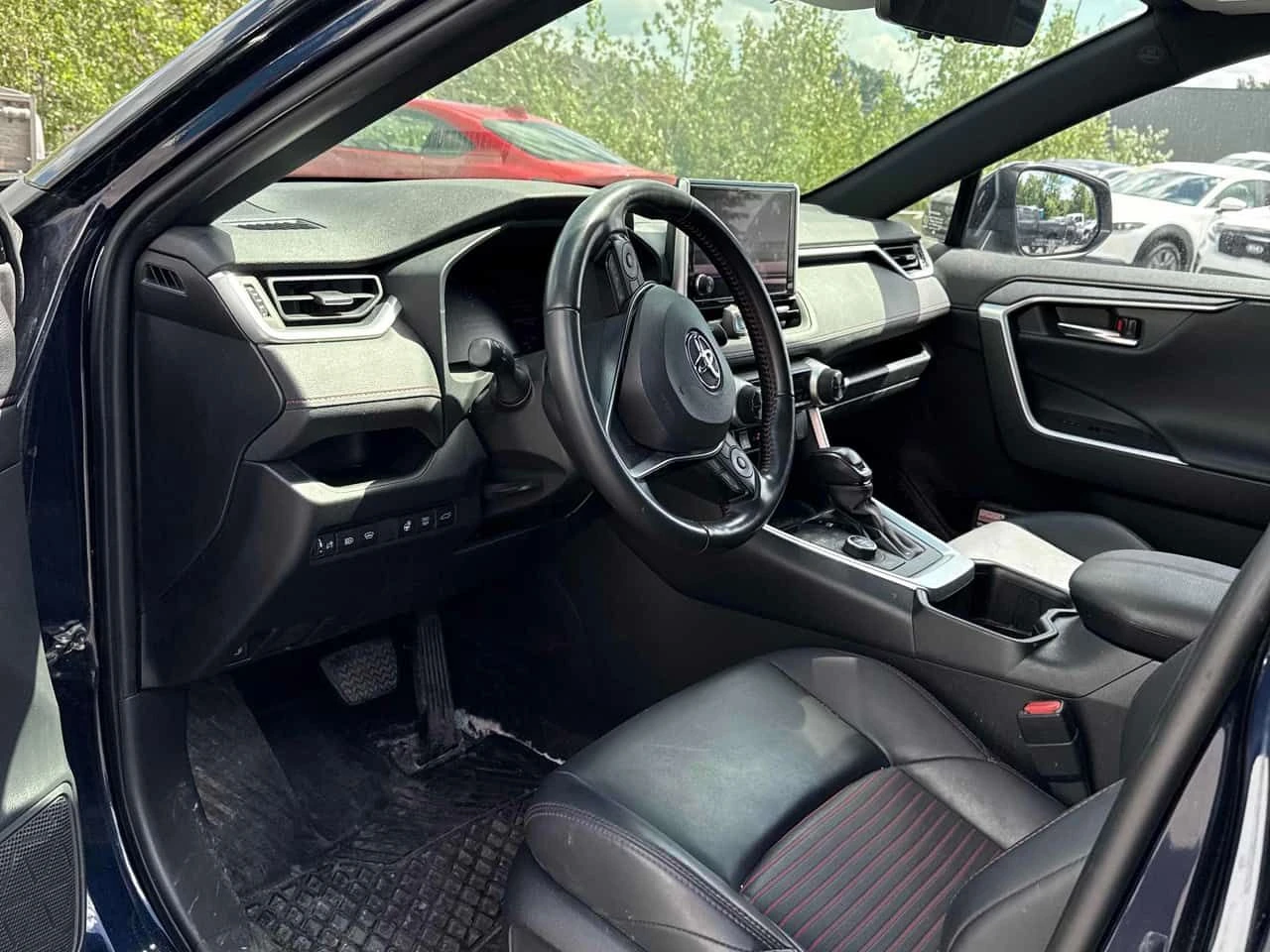 Toyota Rav4 * AWD * CARFAX * ОПЦИЯ ЗА ФИНАНСИРАНЕ, снимка 5 - Автомобили и джипове - 55354334
