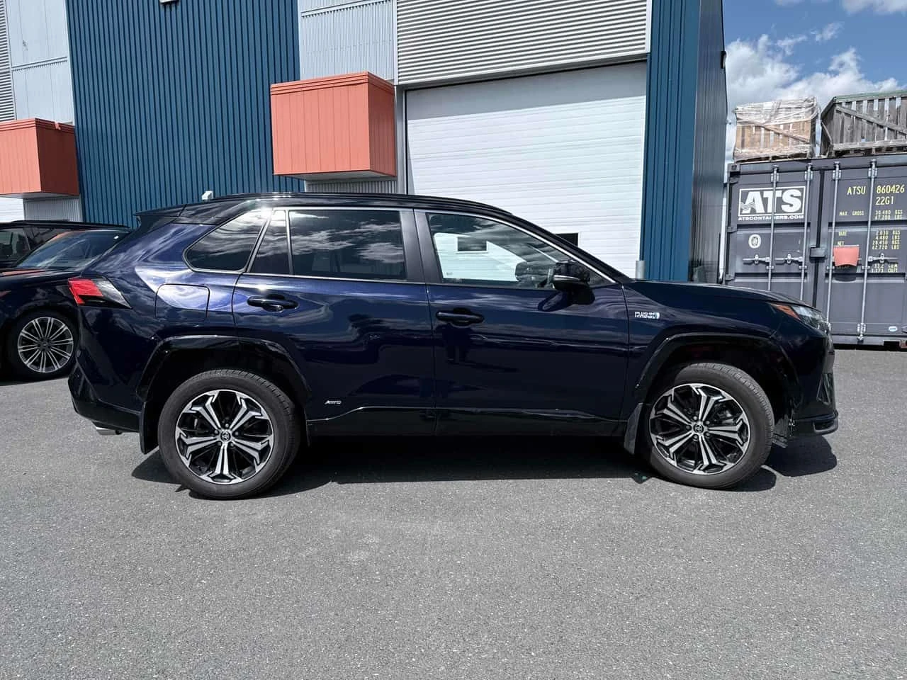 Toyota Rav4 * AWD * CARFAX * ОПЦИЯ ЗА ФИНАНСИРАНЕ, снимка 3 - Автомобили и джипове - 55354334