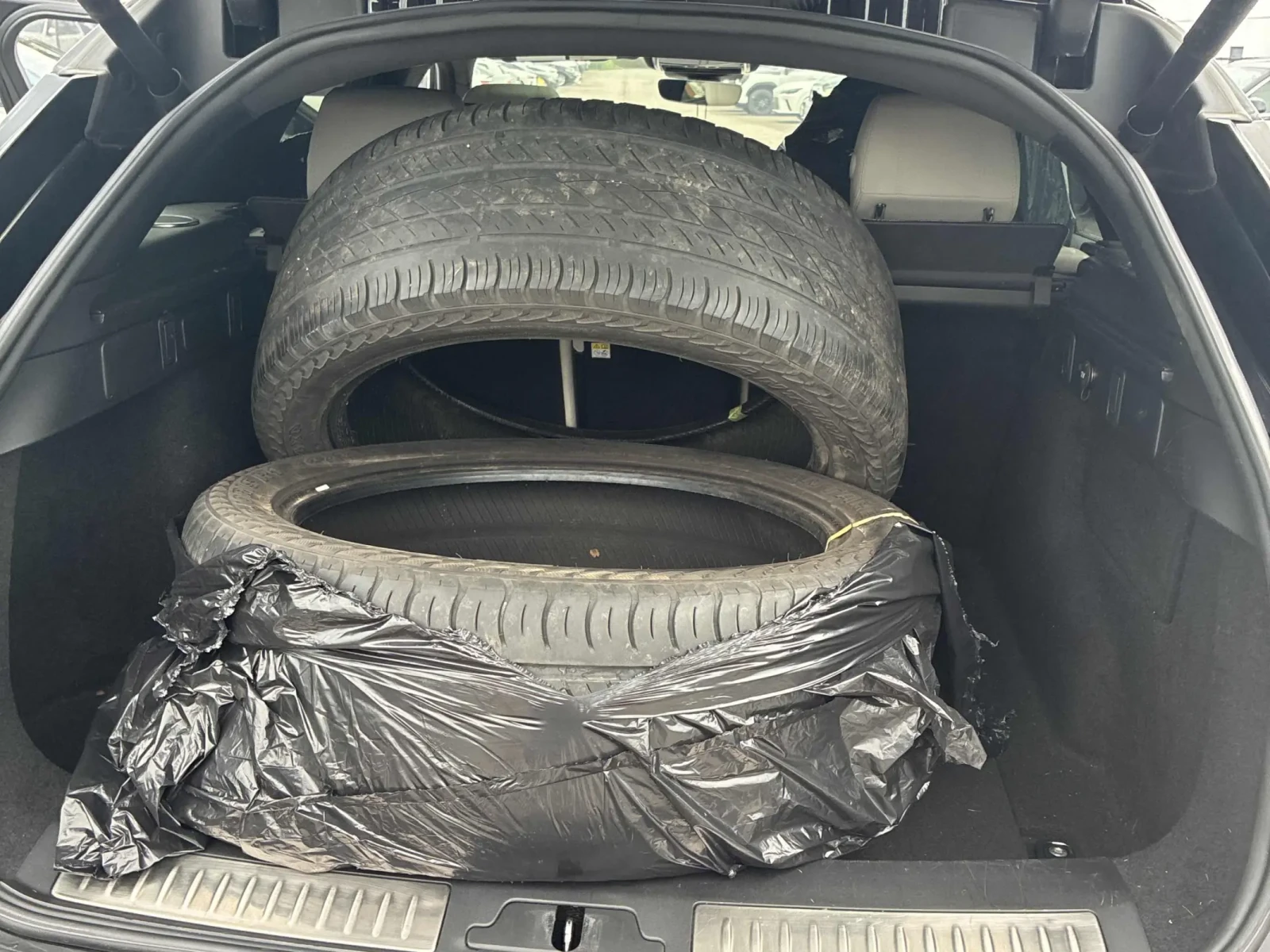 Land Rover Range Rover Velar R-Dynamic SE P250 AWD, снимка 12 - Автомобили и джипове - 55465213