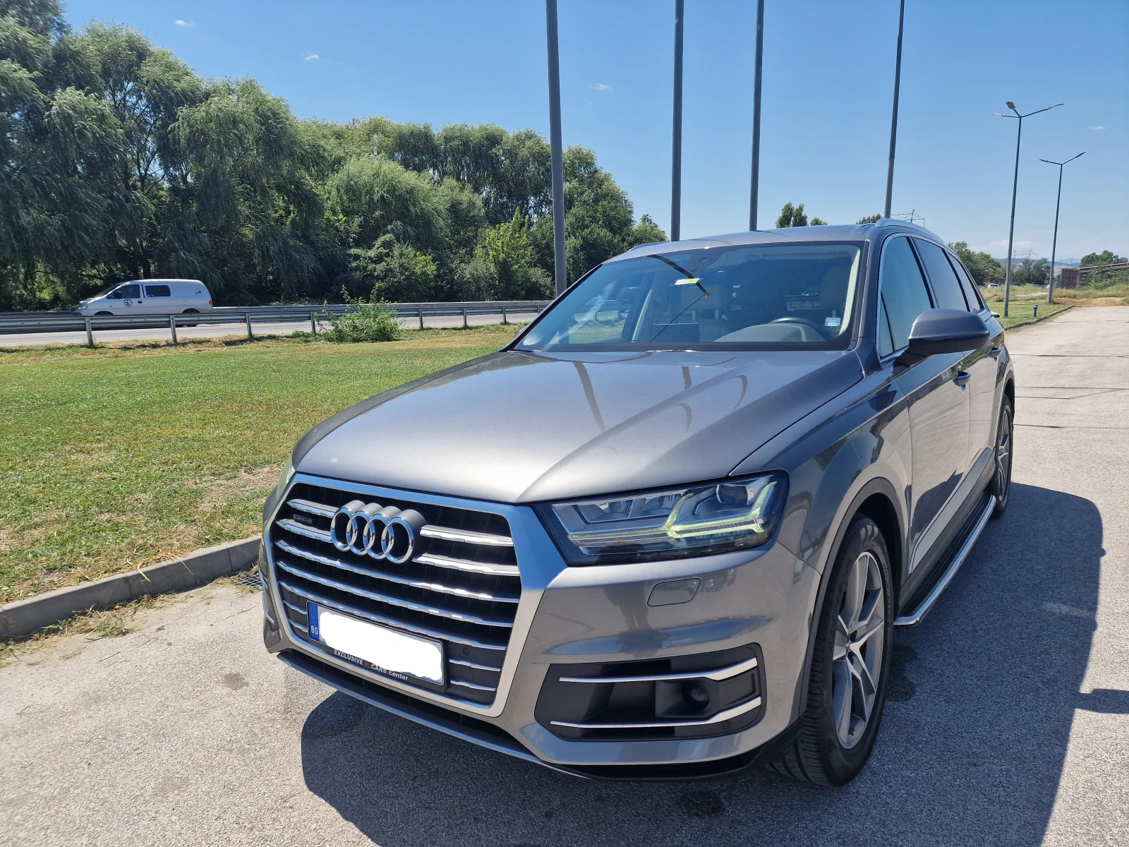 Audi Q7 3.0 TDI quattro, снимка 2 - Автомобили и джипове - 55690432