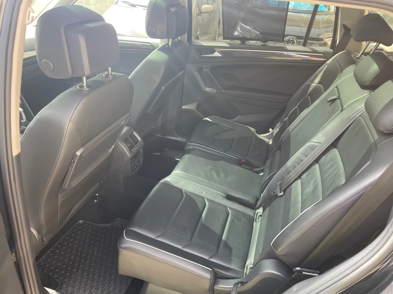 VW Tiguan Allspace, снимка 10 - Автомобили и джипове - 55853972
