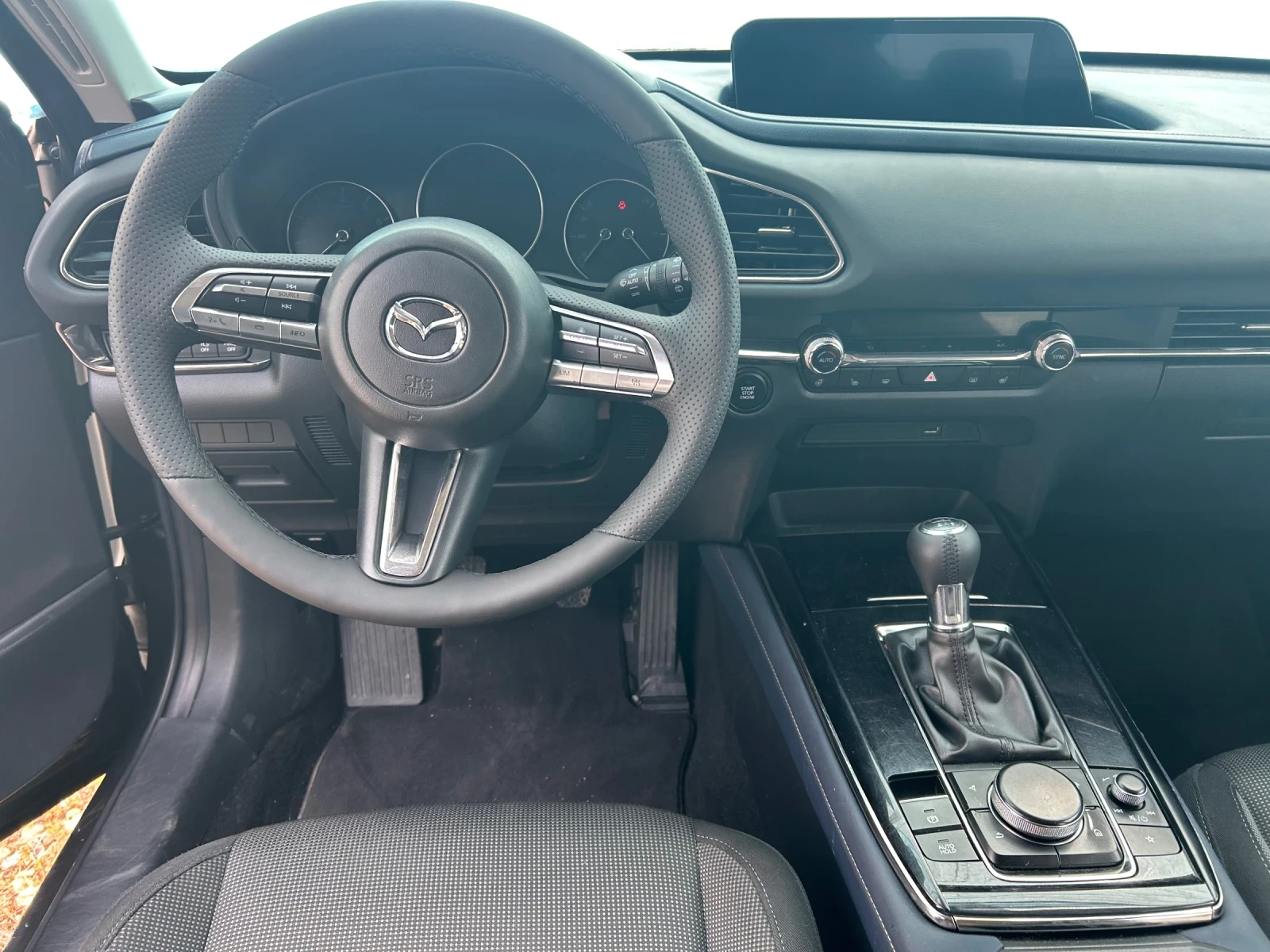 Mazda CX-30, снимка 7 - Автомобили и джипове - 56096577