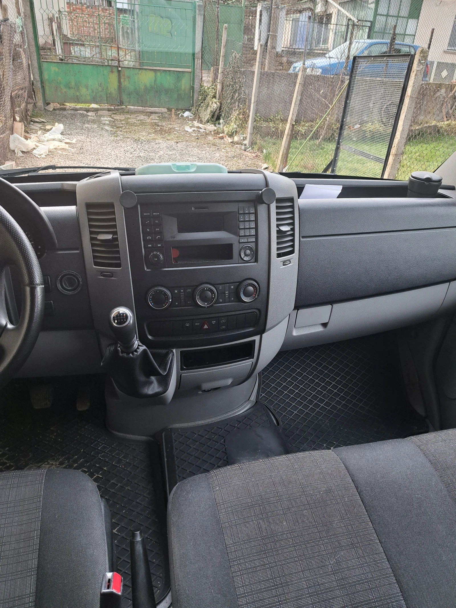 Mercedes-Benz Sprinter  - изображение 7