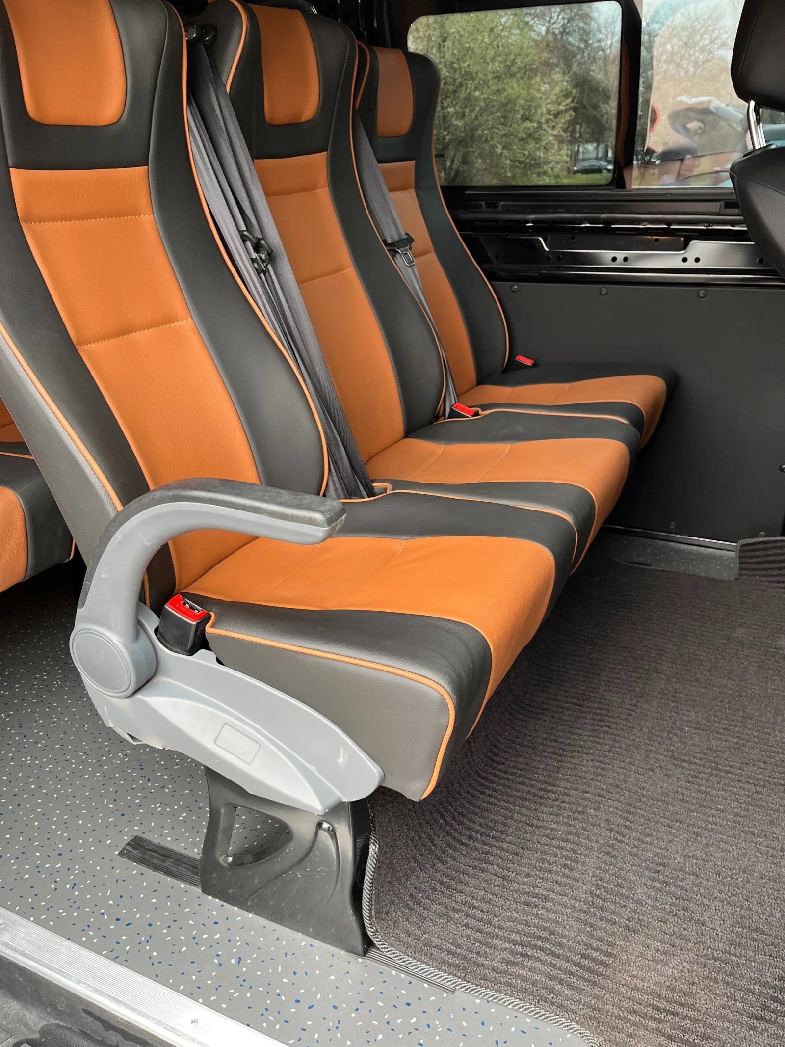 Mercedes-Benz Vito, снимка 7 - Бусове и автобуси - 54035070