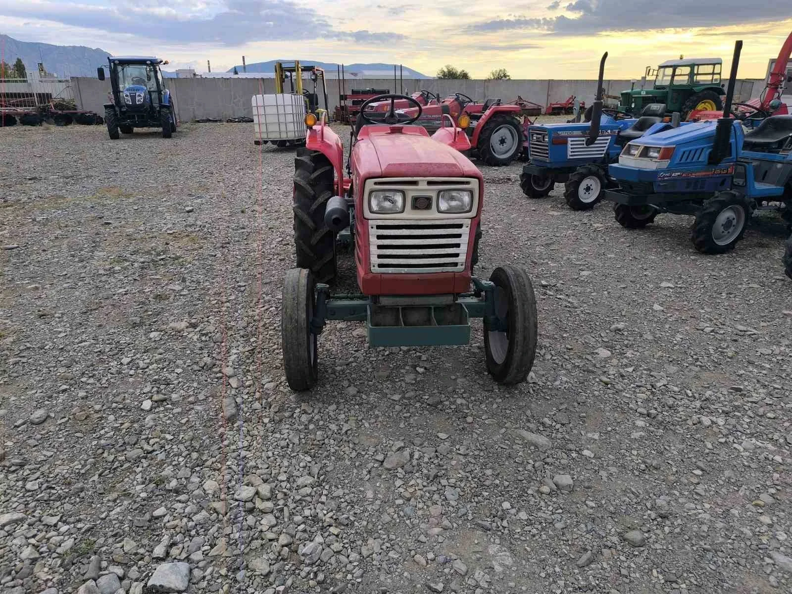 Трактор Yanmar, снимка 3 - Селскостопанска техника - 55948620