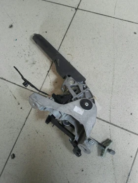 ръчна спирачка Фолксваген Голф 5 1.9pd ляв волан