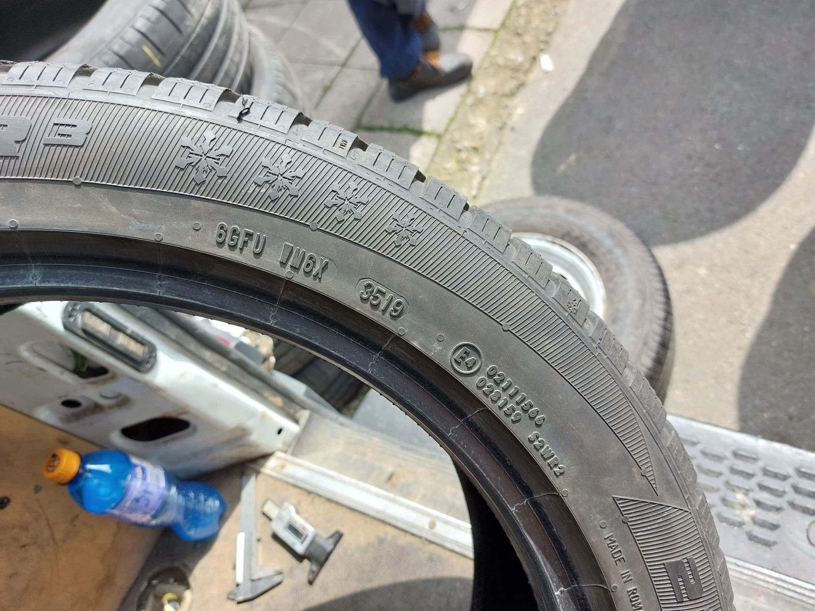 ���� 235/45R18 | Mobile.bg � ����������� 7
