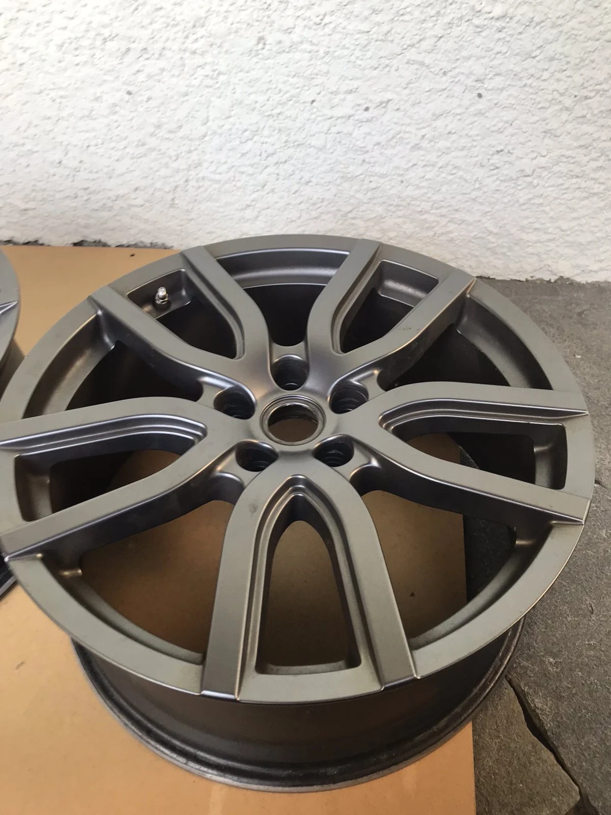   Rover | Mobile.bg   5