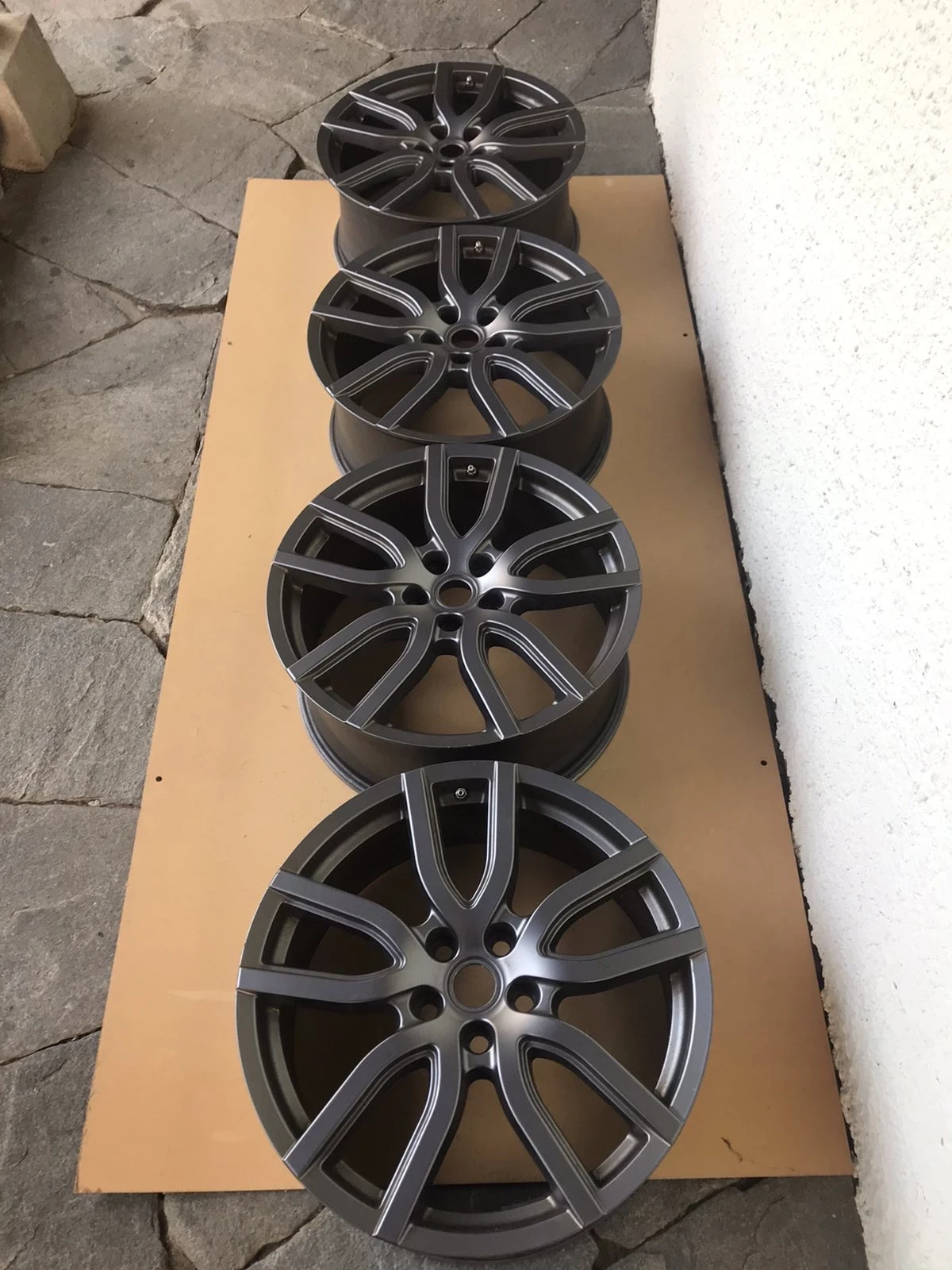   Rover | Mobile.bg   1