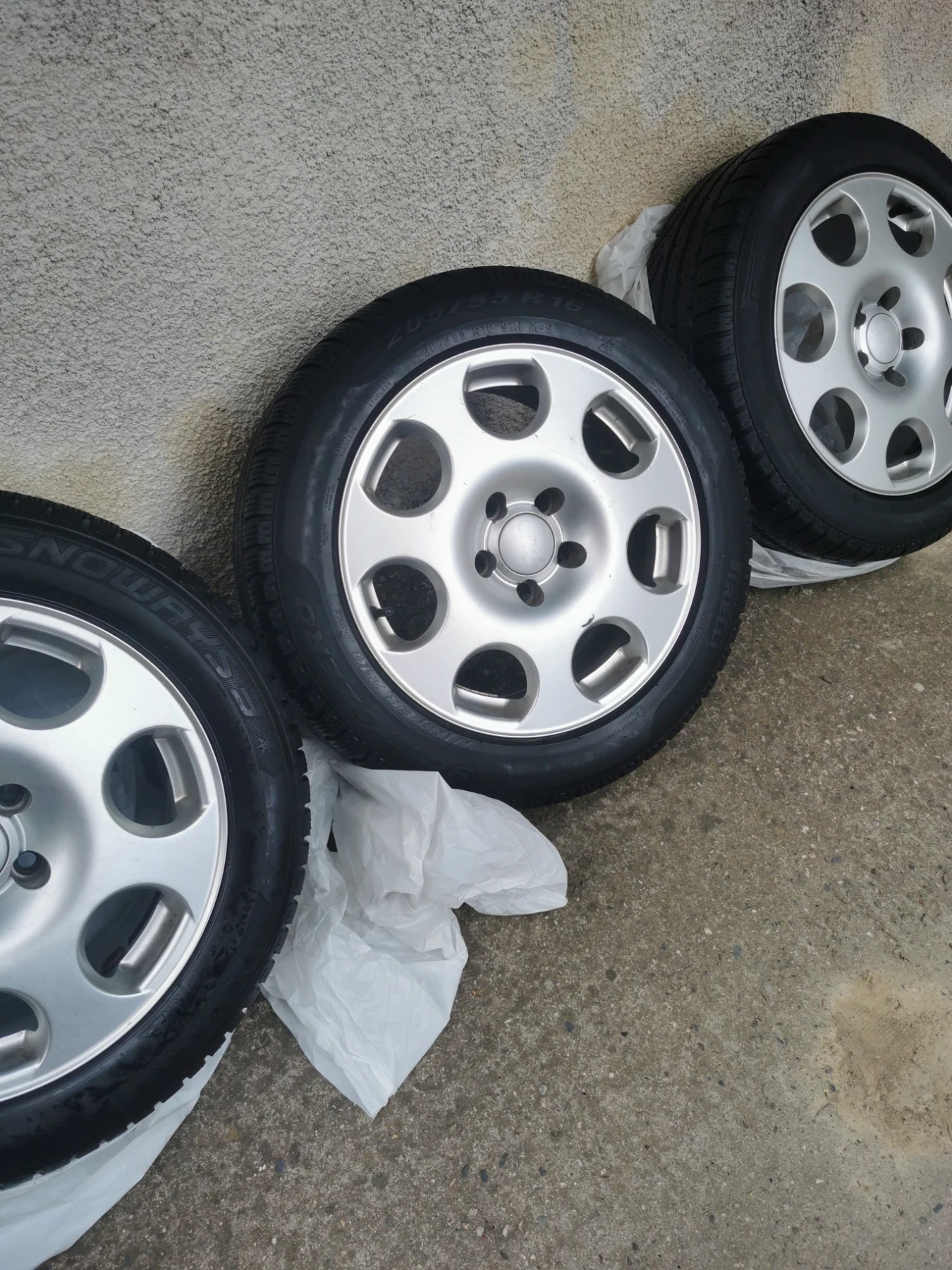 ���� � ������ 205/60R16 �� Audi A4 | Mobile.bg � ����������� 3