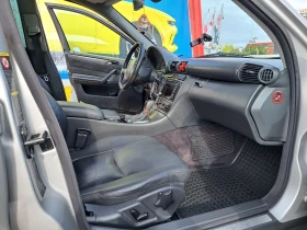 Mercedes-Benz C 220, снимка 16