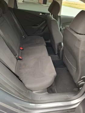 VW Passat 2.0 TDI ВМР (Climatronic), снимка 7